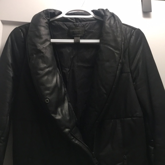 Danier Sheep Skin leather jacket - Picture 3 of 4